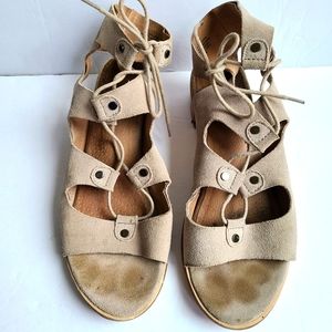 Seychelles 9 tan cream lace up gladiator heeled sandal summer vacation cute